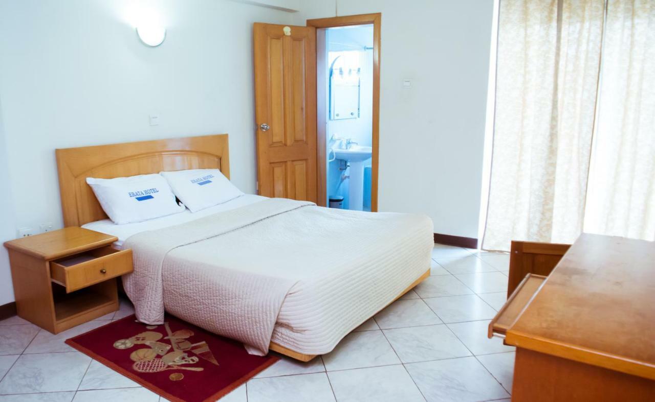 Erata Hotel North Legon Экстерьер фото